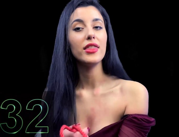 GODDESS SELINA LUX - SUFFER FOR ME BREATHE PLAY FANTASY